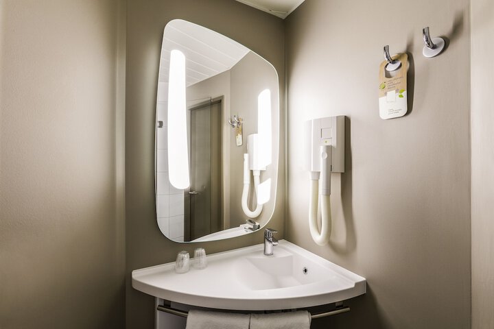 Bathroom Vanities