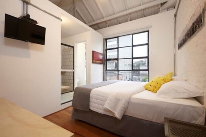 Room 44 of 82