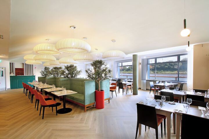 Dining Photos