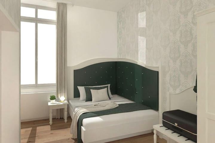 Room 2 of 38