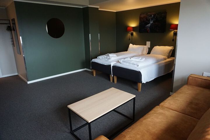 Room 11 of 23