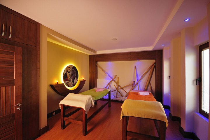 Room 65 of 125