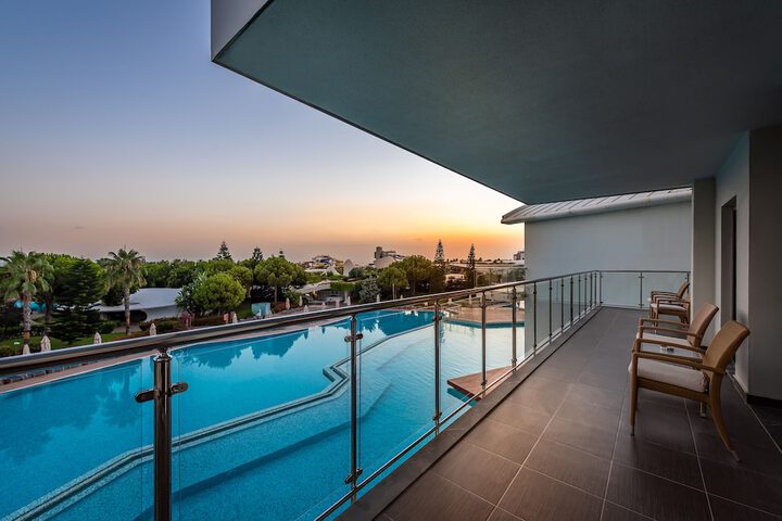 Terrace/Patio 85 of 301