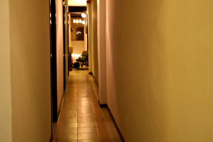 Ballroom/Hall 29 of 32