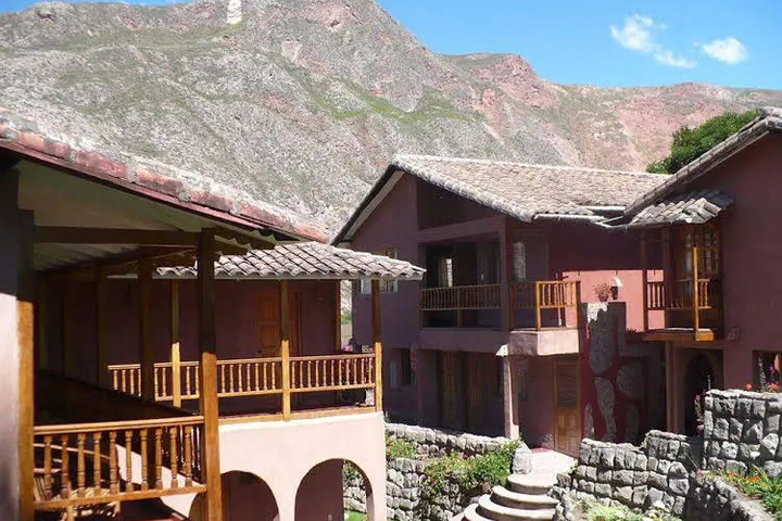 Luna Rumi Lodge
