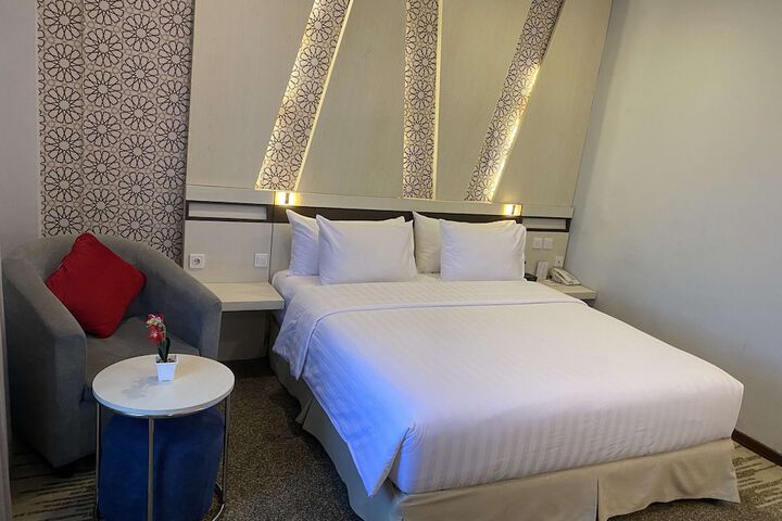 Room 22 of 62