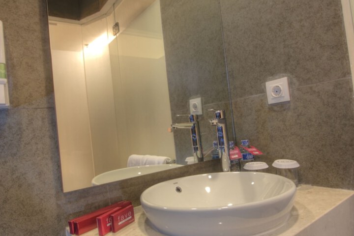 Bathroom Vanities