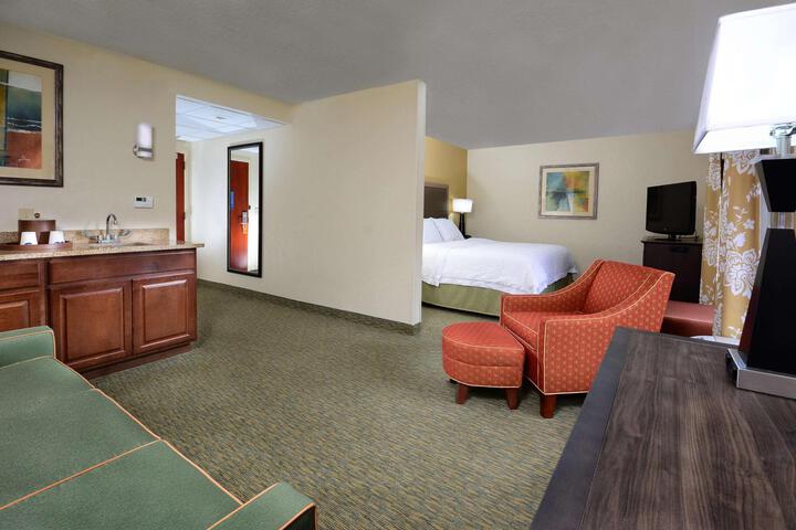 1 King Bed (14 of 29)