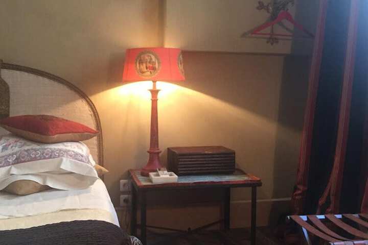 Room 5 of 30