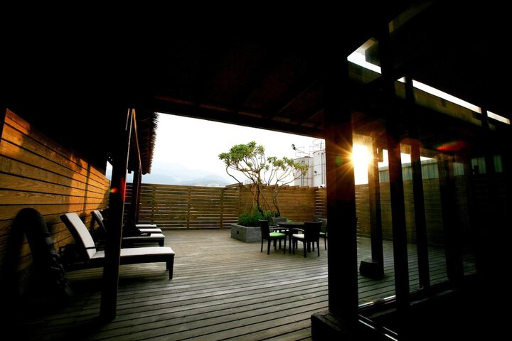 Terrace/Patio 11 of 41