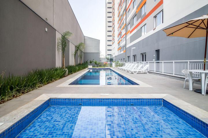 Pool 29 of 39