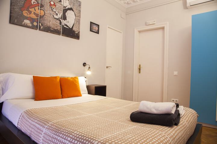 Room 19 of 71