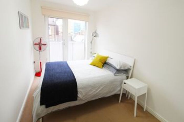 Room 7 of 14