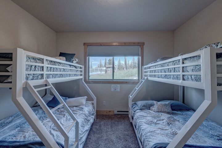 Room 12 of 26