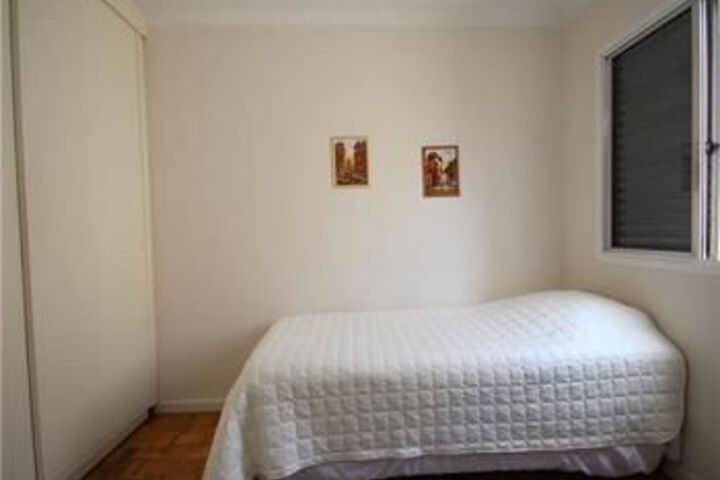 Room 25 of 62