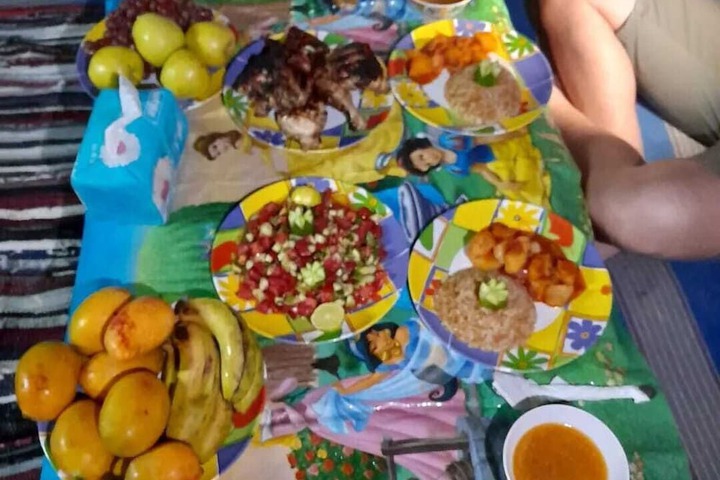 Dining 6 of 10