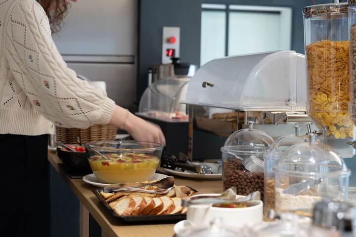 Breakfast/Coffee Service 47 of 57
