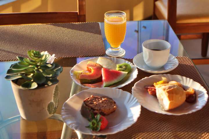 Breakfast/Coffee Service 32 of 43