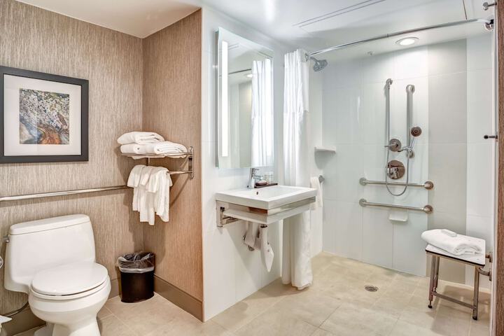 Bathroom shower