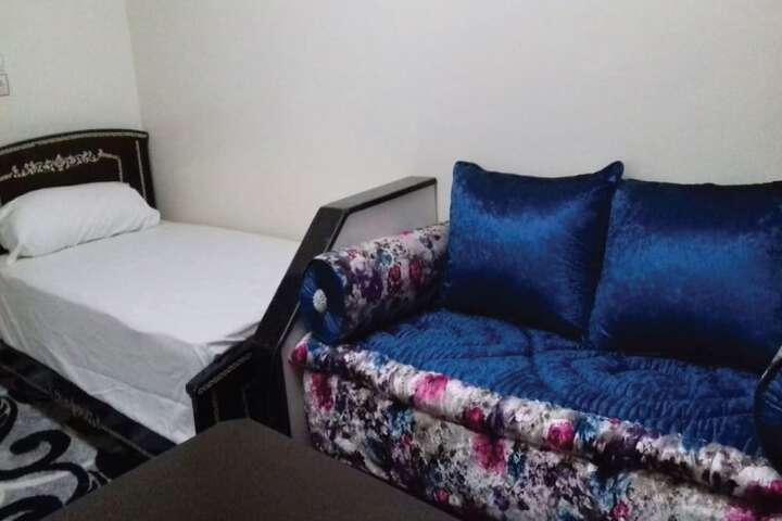 Room 10 of 31