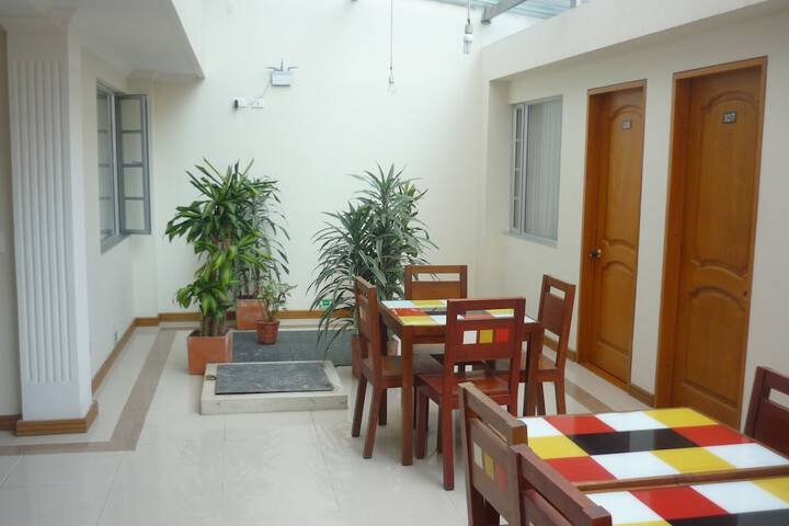 Breakfast area