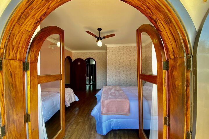 Room 5 of 34