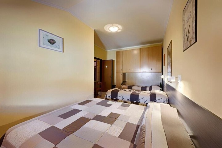 Room 15 of 31
