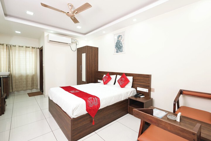Room 5 of 39