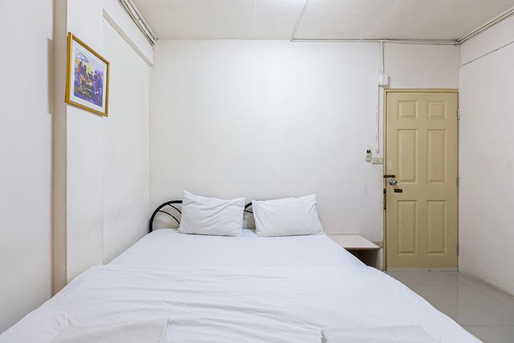 Room 22 of 44