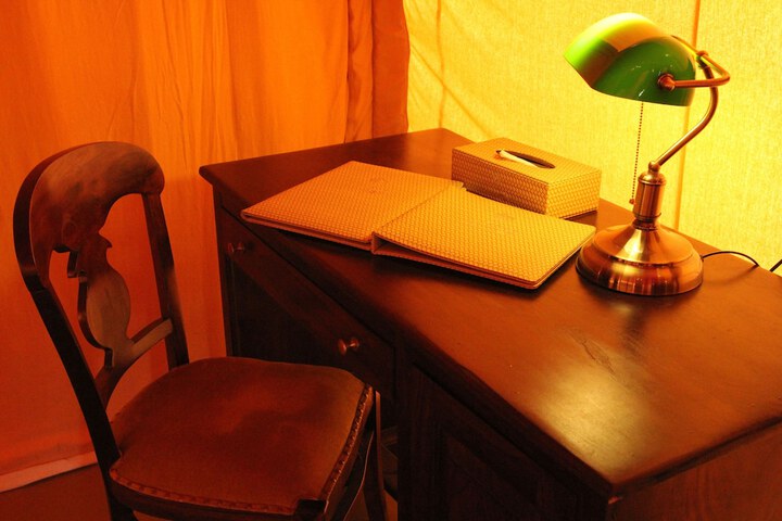 Room 28 of 64