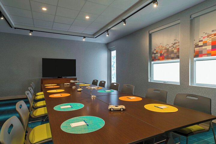 Meeting facility