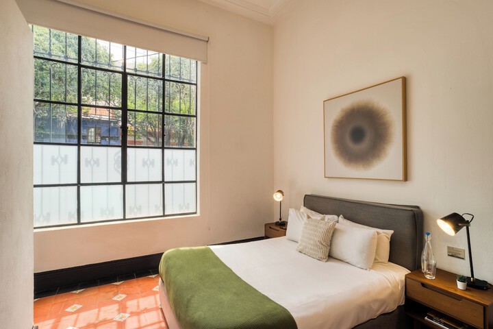 Room 68 of 140