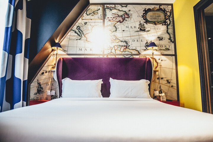 Room 13 of 50