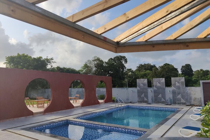 Pool 29 of 86