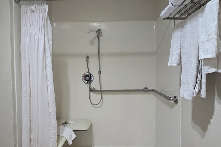 Room 38 of 43