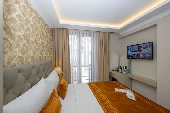 Room 58 of 75