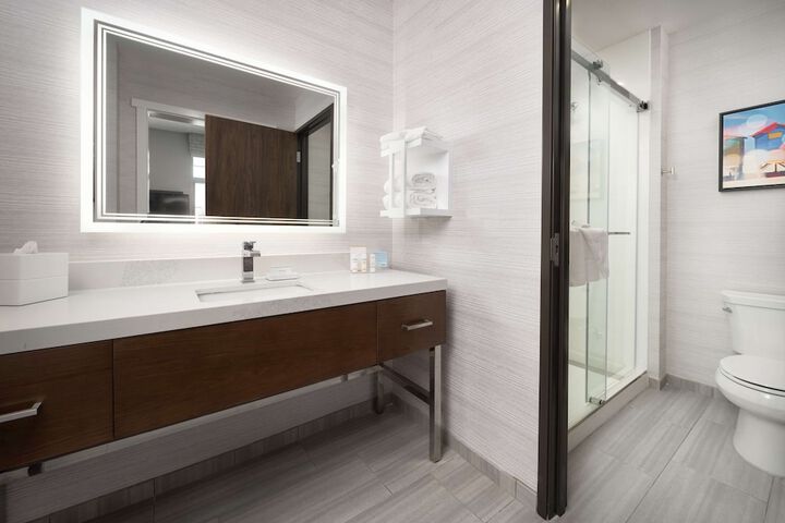 Bathroom shower