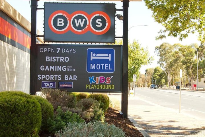 Hotel 42 of 44