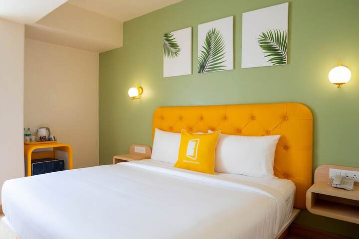 Room 10 of 26