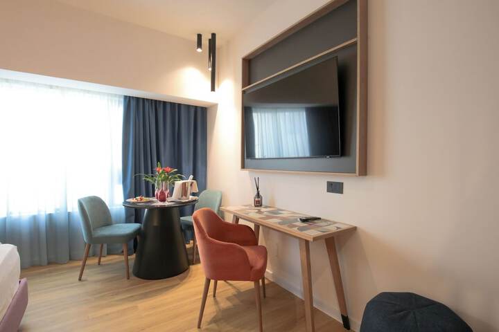 Room 62 of 146