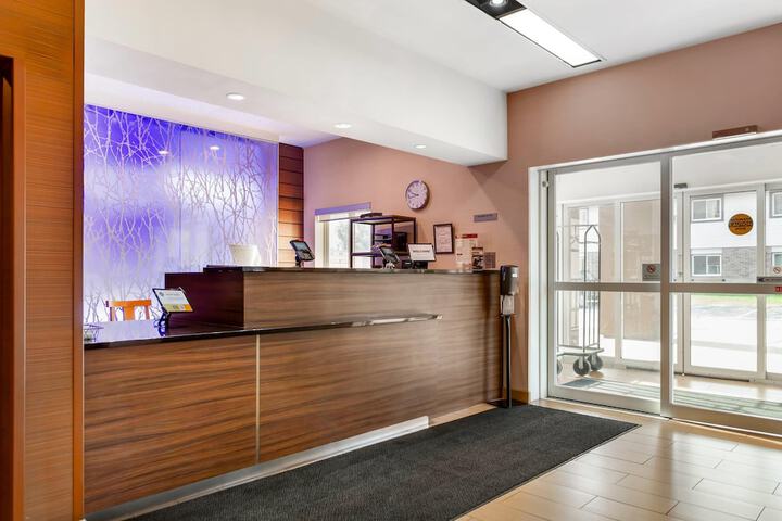 Guest Lobby