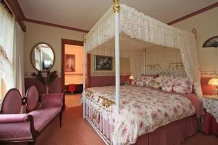 Room 3 of 19
