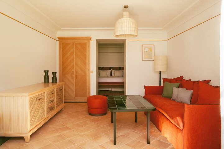 Room 36 of 114