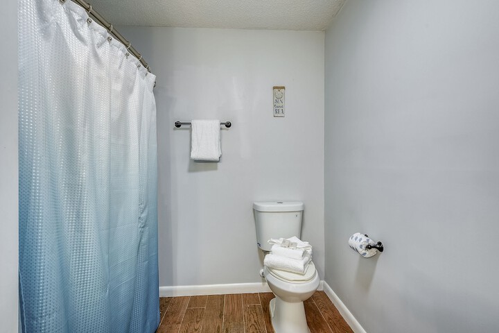 Room 36 of 46