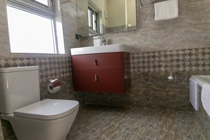 Room 61 of 230