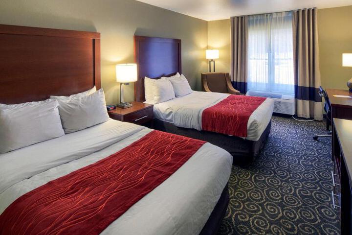 Double Bed Accessible (2 of 7)