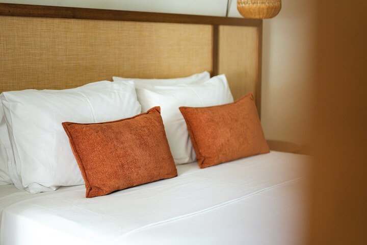 Room 40 of 102