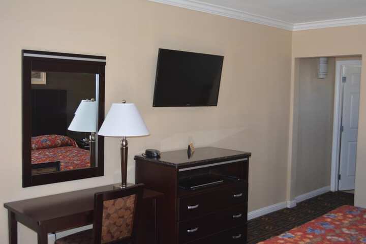 Room 17 of 51