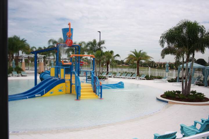 Pool 20 of 30