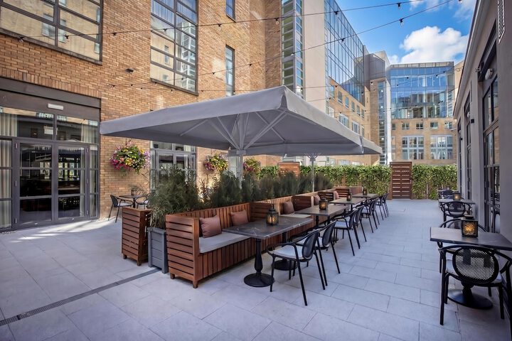 Terrace/Patio 53 of 57